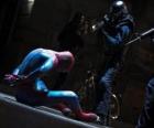 Человек-паук, захвачен в полиции